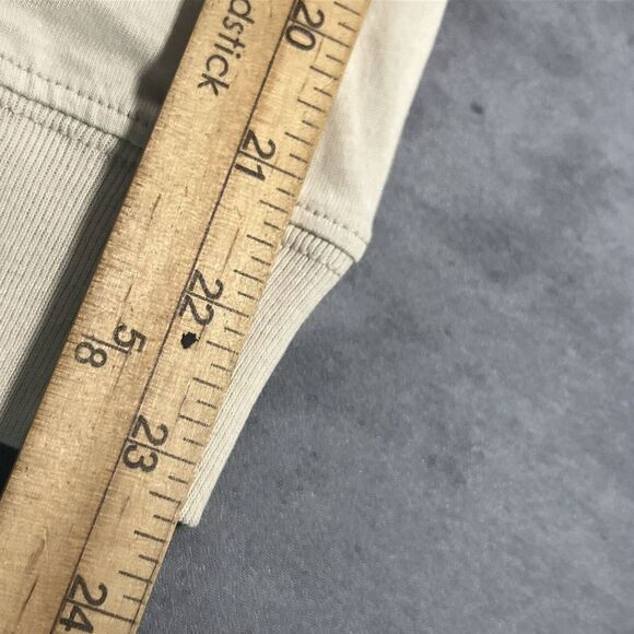 Nike Oregon Ducks Cropped Long-Sleeve T Shirt Women XL New Khaki‎ Beige Tan - Picture 8 of 11